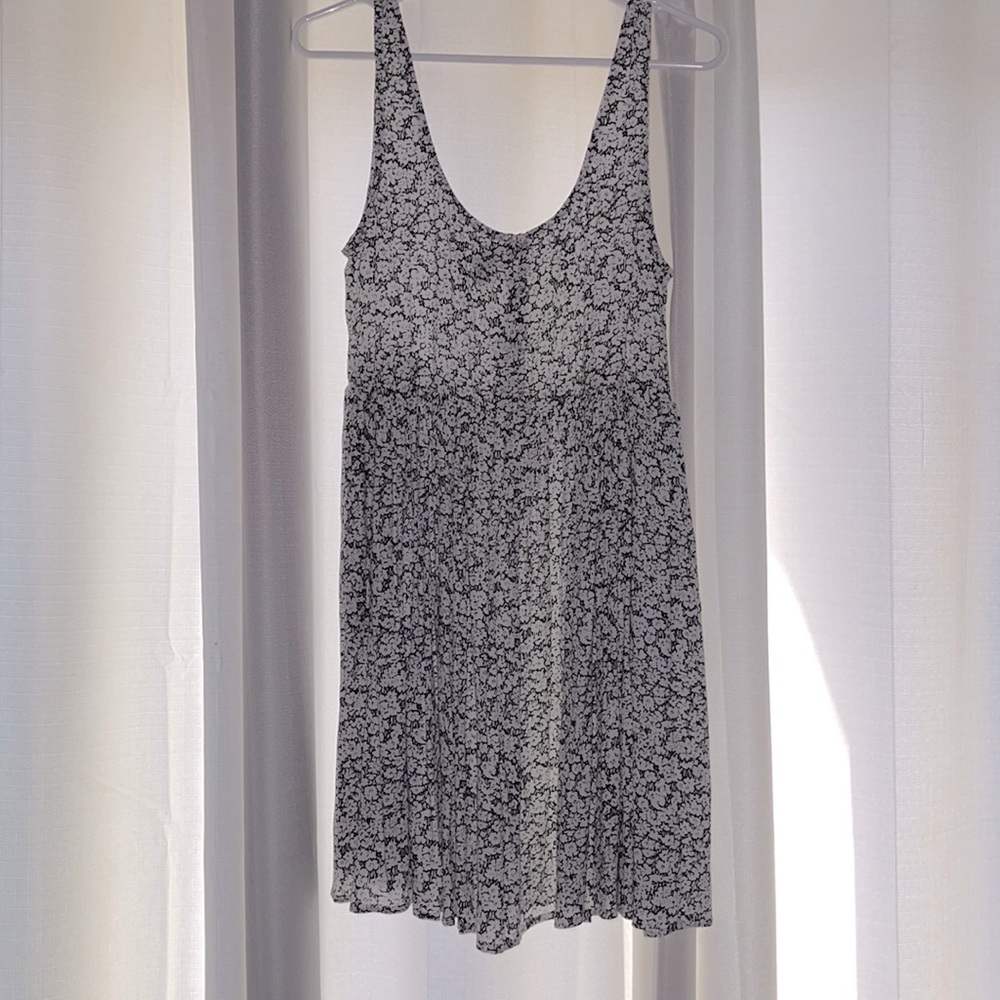 Volcom size 4/6 bae bae doll mini dress